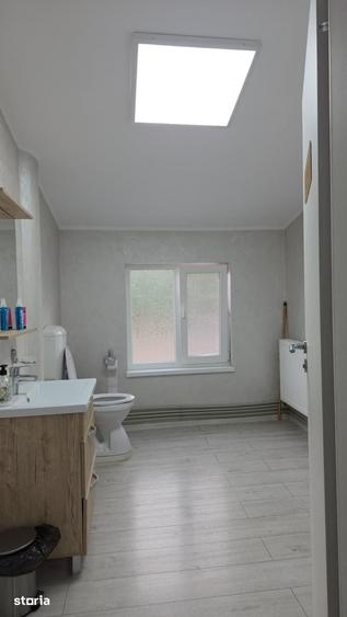 Spațiu comercial, de 258.43 mp, în Central