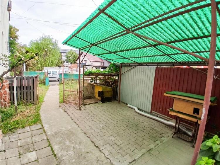 Apartament cu 3 camere decomandat în Calea Clujului