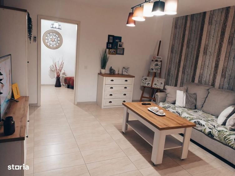Apartament cu 2 camere decomandat în Negru Vodă