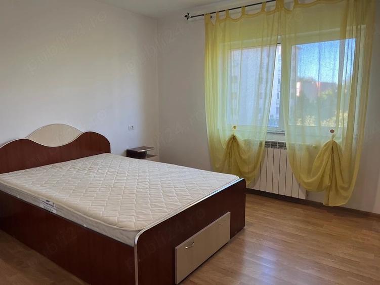 Apartament cu 2 camere decomandat în Călărași