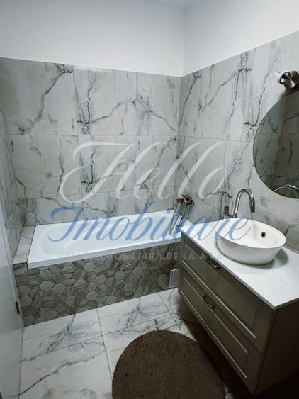Apartament cu 3 camere decomandat, mobilat în Florești