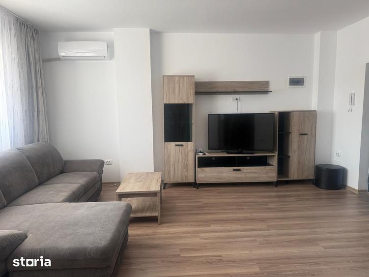 Apartament cu 2 camere decomandat în Micro 9