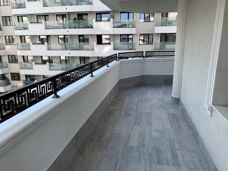 Apartament cu 3 camere semidecomandat, mobilat în Copou