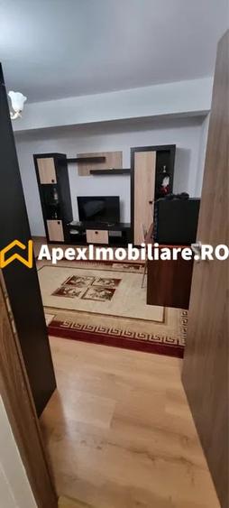 Apartament cu 2 camere decomandat, mobilat în Apusului