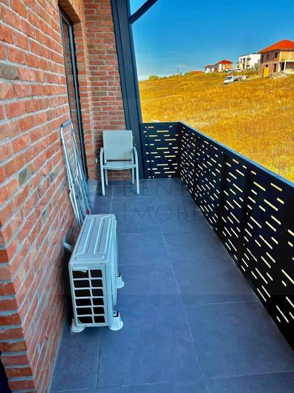 Apartament cu 2 camere, mobilat în Chinteni