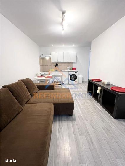 Apartament cu 2 camere semidecomandat, mobilat în Tineretului