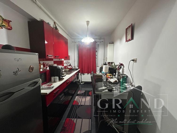 Apartament cu 2 camere decomandat, mobilat în Florești