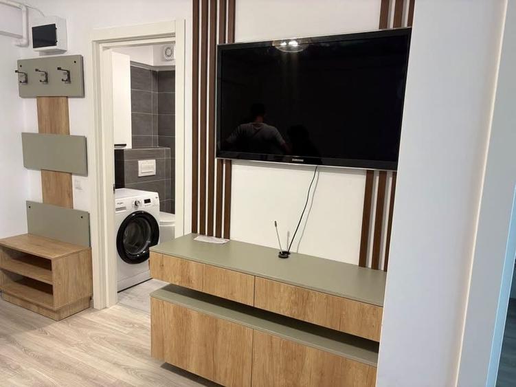 Garsonieră decomandată, mobilată în Copou