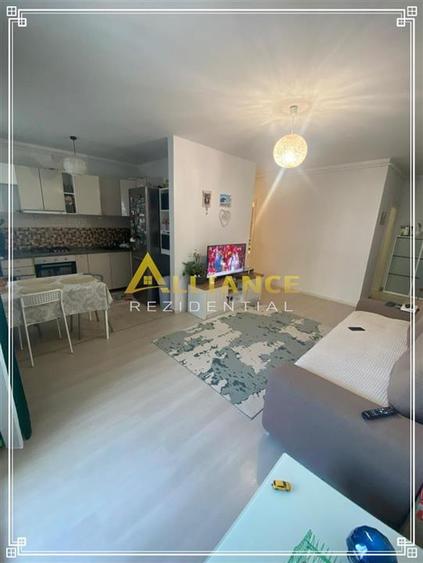 Apartament cu 3 camere decomandat, mobilat în Berceni