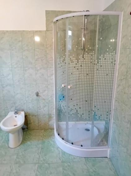 Casă individuală cu 4 camere cu Teren 2481 Mp în Bărăștii de Cepturi