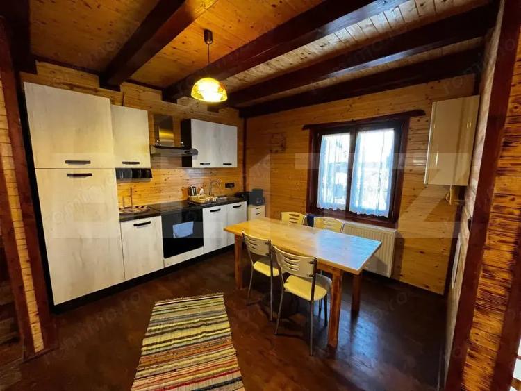 Casă cu 3 camere cu Teren 182 Mp în Beclean