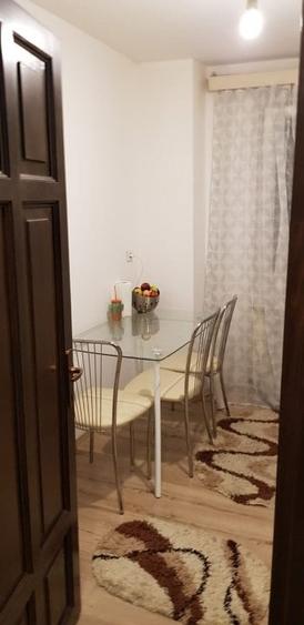 Proprietar - Inchiriez ap. 3 camere Centrul de Afaceri - Complex - 7