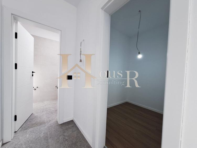 Apartament cu 4 camere decomandat în Girocului