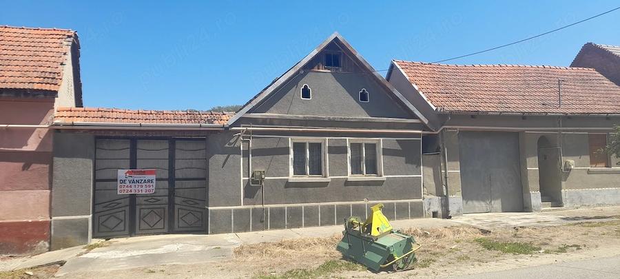 Casă cu 1 camere cu Teren 1000 Mp în Central