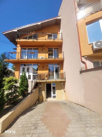 Apartament cu 2 camere, mobilat în Plopilor