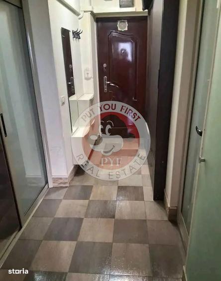 Garsonieră decomandată în 13 Septembrie