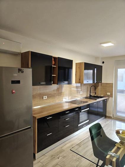 Proprietar, vand apartament cu 2 camere, strada Ceyrat, West Residence, Oradea. - 7