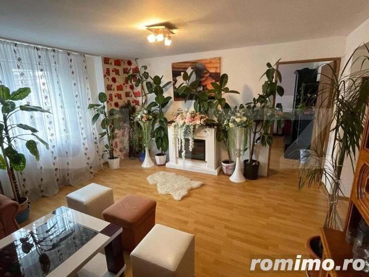 Casă cu 8 camere cu Teren 260 Mp în Central