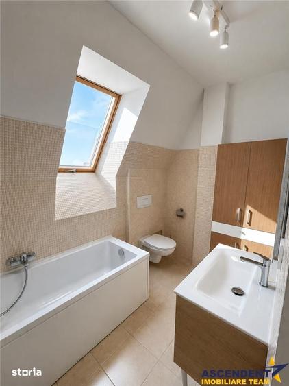 Apartament cu 4 camere în Centrul Istoric