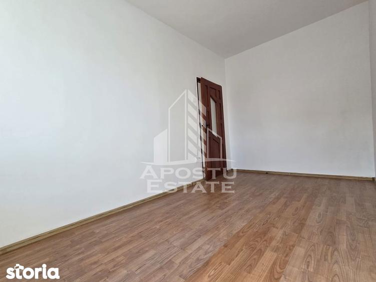 Apartament 2 camere semidecomandat, Gradiste 37 mp - 1