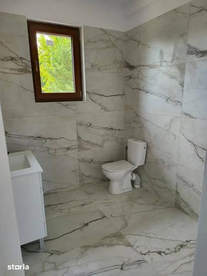 Casă cu 4 camere cu Teren 490 Mp în Corbeanca