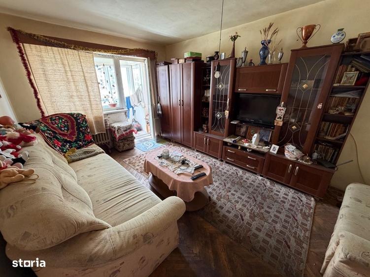Apartament 2 camere, etaj 7 - zona Cetate - 4