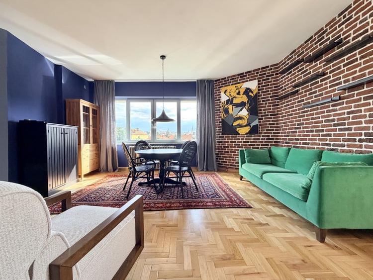 Inchiriere Apartament 3 camere, 117 mp, strada Paris, zona centrala - 1