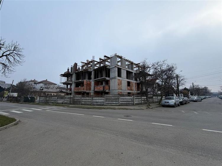 Garsonieră decomandată în Central