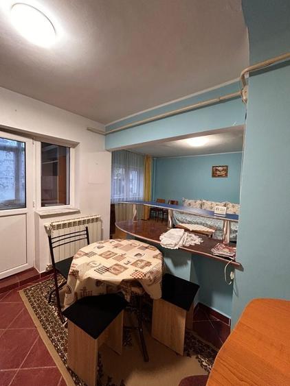 Apartament cu 2 camere semidecomandat în Obcini