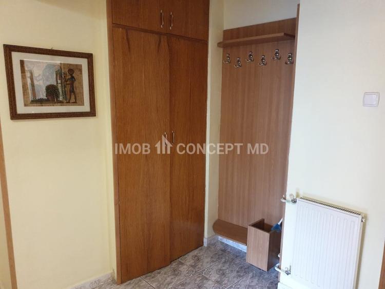 Apartament cu 3 camere decomandat, mobilat în Republicii