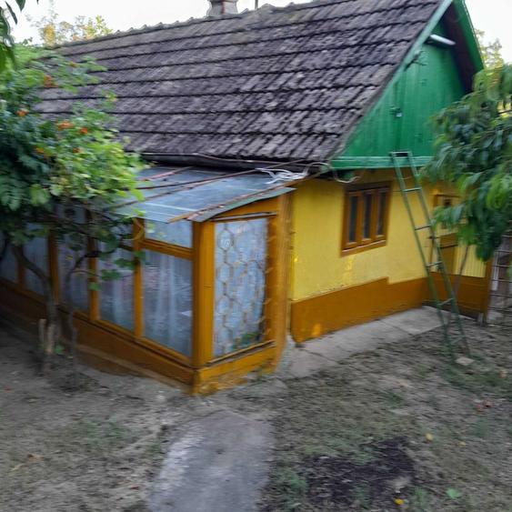 Casă cu 4 camere în Cozia