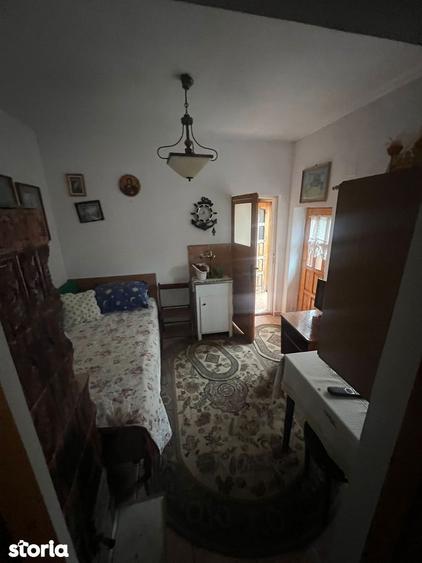 Casă cu 3 camere cu Teren 250 Mp în Sud