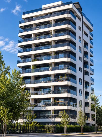 Apartament cu 2 camere semidecomandat, mobilat în Central