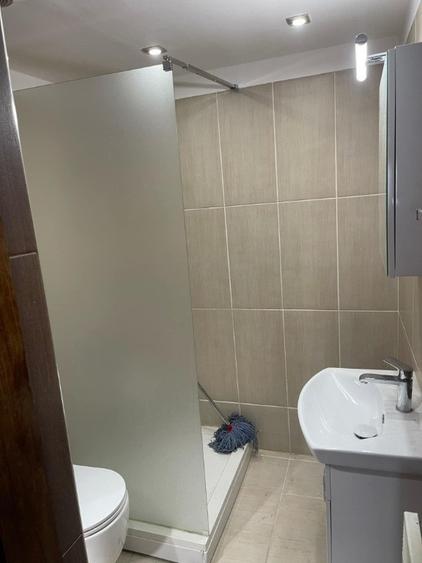 Garsonieră decomandată în 15 Noiembrie