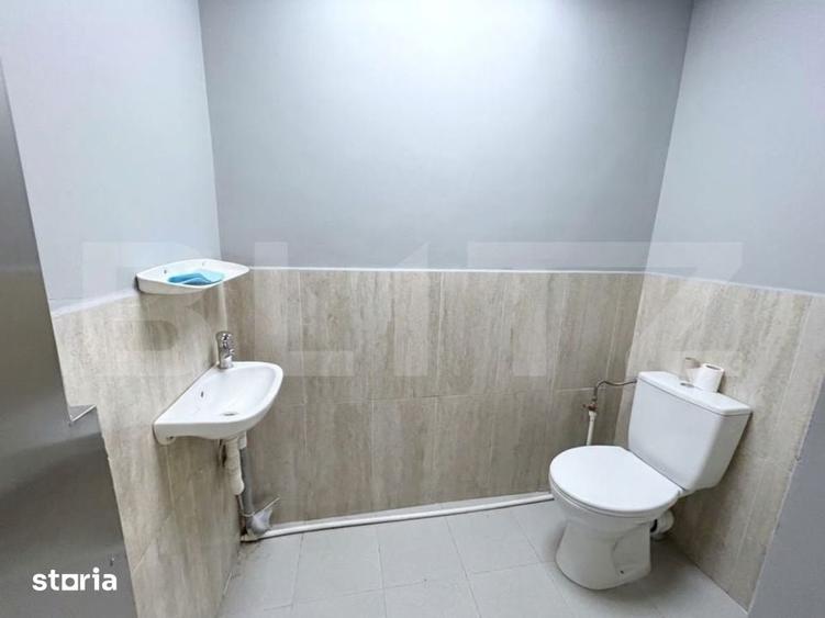 Spațiu comercial, de 120 mp, în Ciugud
