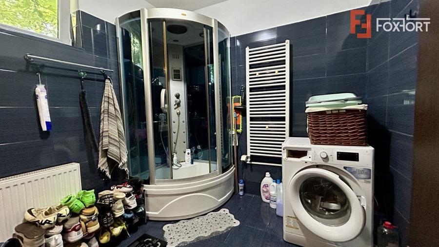 Casă individuală cu 6 camere cu Teren 649 Mp în Remetea Mare