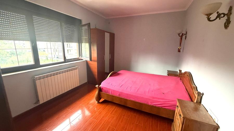 Apartament cu 3 camere decomandat în Pipera