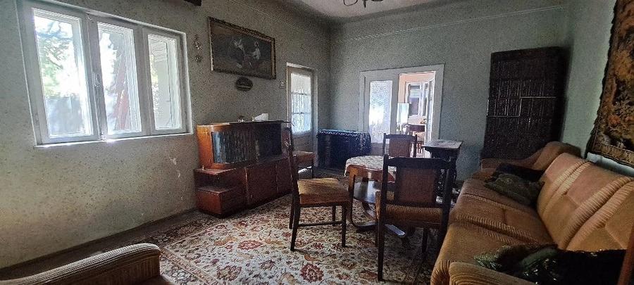 Casă cu 3 camere cu Teren 258 Mp în Central