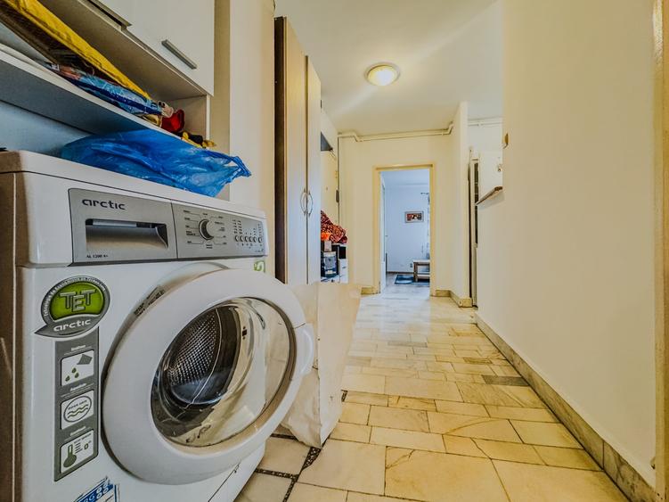 Apartament cu 2 camere decomandat, mobilat în Mărăști