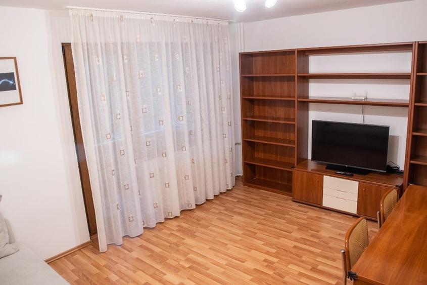 Apartament cu 2 camere decomandat, mobilat în Dristor