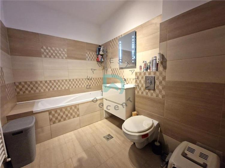 Apartament cu 2 camere decomandat, mobilat în Tractorul