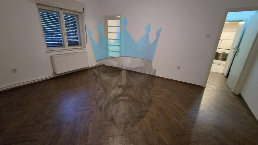 Birou, de 50.900001525879 mp, în Universitate