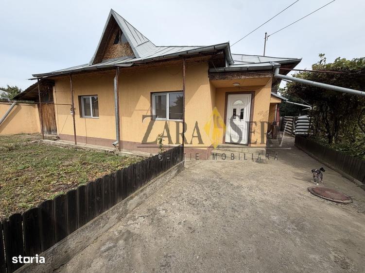 Casă cu 4 camere decomandat cu Teren 427 Mp în Valea Călugărească