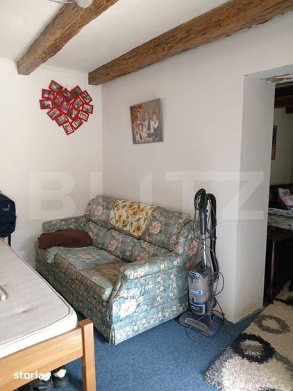 Casă cu 3 camere cu Teren 3800 Mp în Lisa