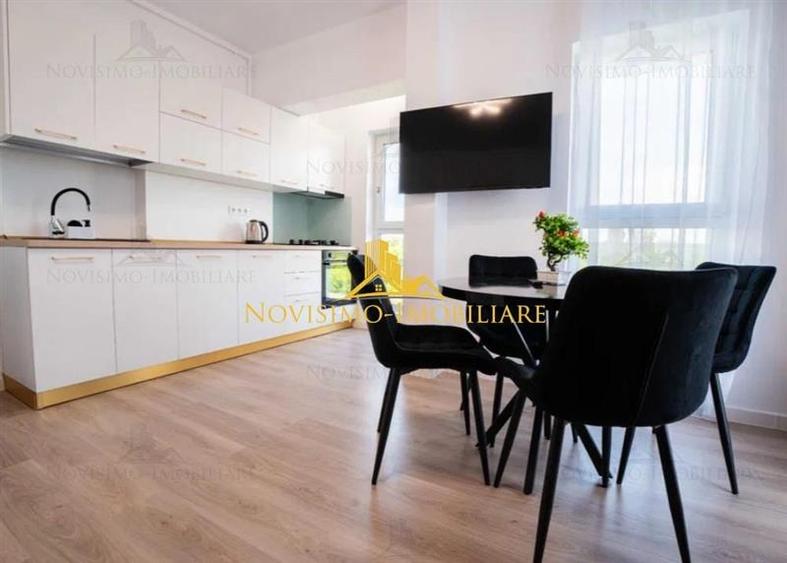Apartament cu 3 camere, mobilat în Central
