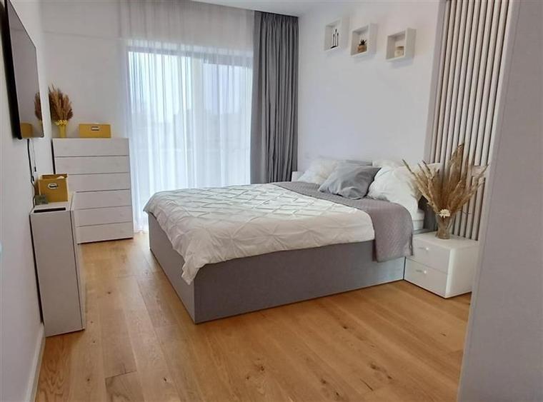 Apartament cu 2 camere decomandat, mobilat în Herăstrău