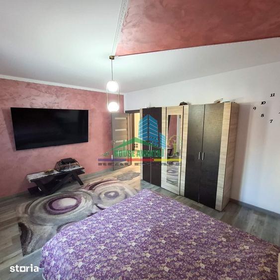 Casă cu 4 camere cu Teren 790 Mp în Câmpineanca