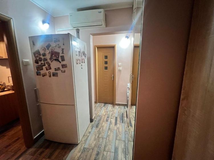 Apartament cu 2 camere decomandat, mobilat în Km 4-5