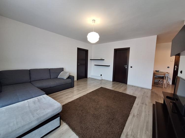 Apartament cu 2 camere semidecomandat, mobilat în Florești — fotografia 3