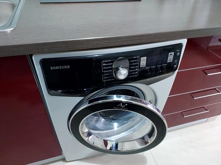 Apartament cu 3 camere în Dorobanți